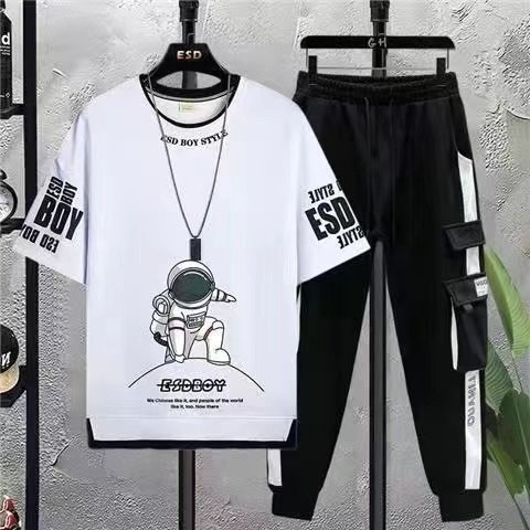Stylist New Printed  Half Sleeve T-Shirt and Full Pant( Set )For Men1